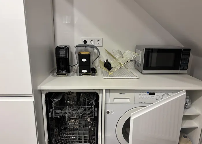 아파트 Centre Modern Elegance In 2026 Fully Renovated *